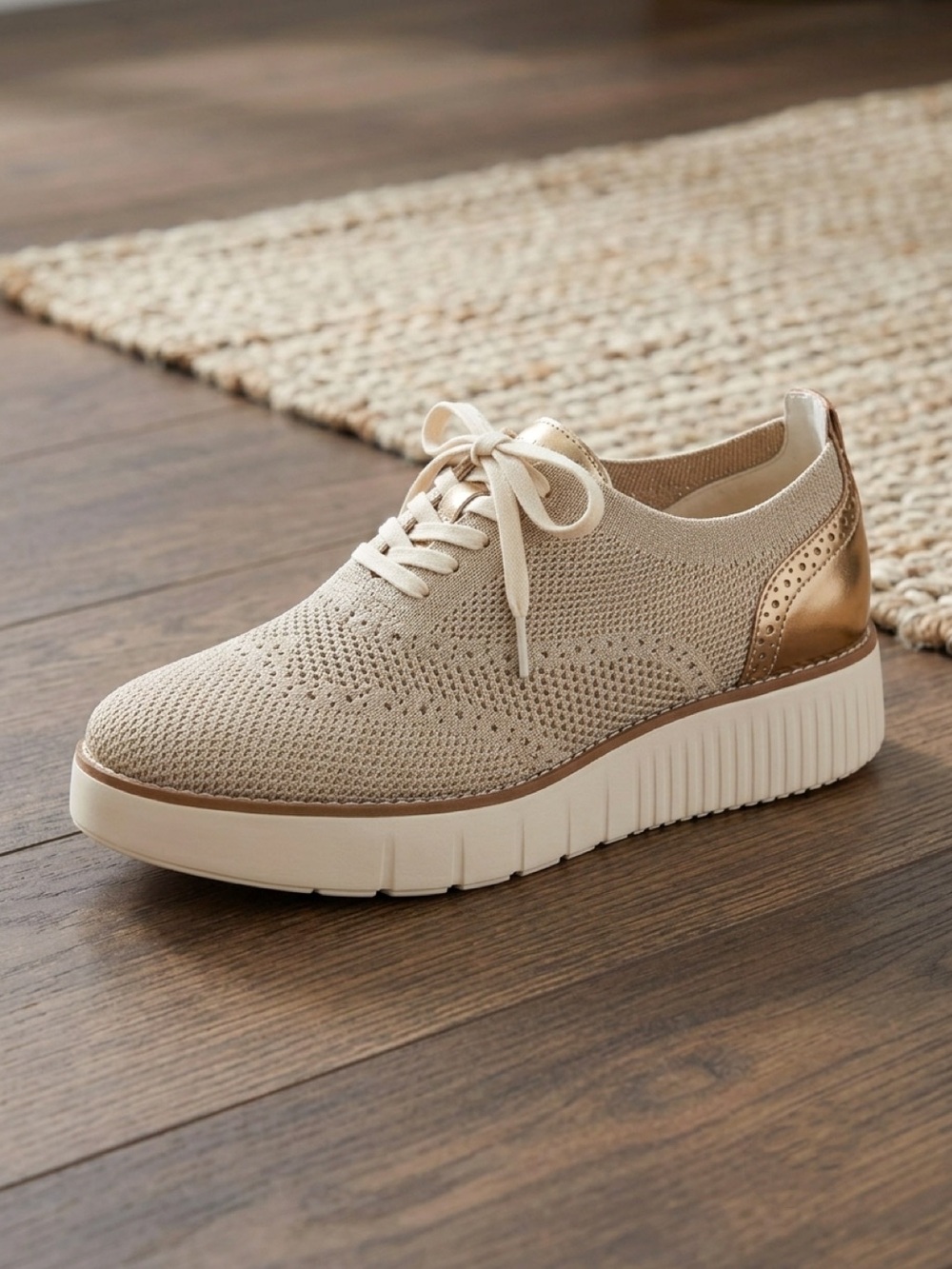 Cole Haan Grand City Platform Stitchlite Oxfords Rye Gold Metallic Sz 5 - Picture 2 of 11